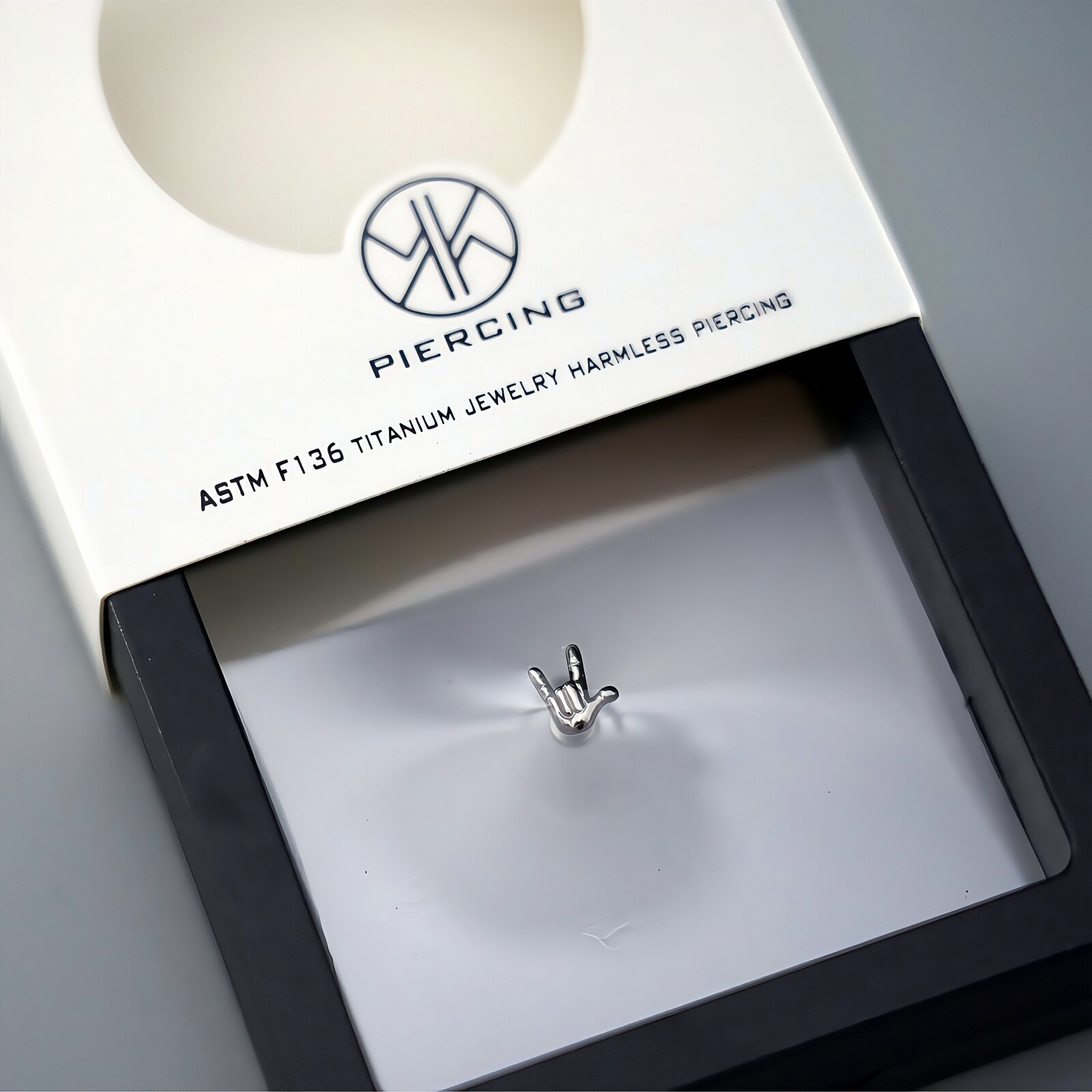 Body Jewelry Jewelry Box - ต่างหูไทเทเนียม ด้ายภายในนิ้ว Labret ริมฝีปากหู Studs แหวน