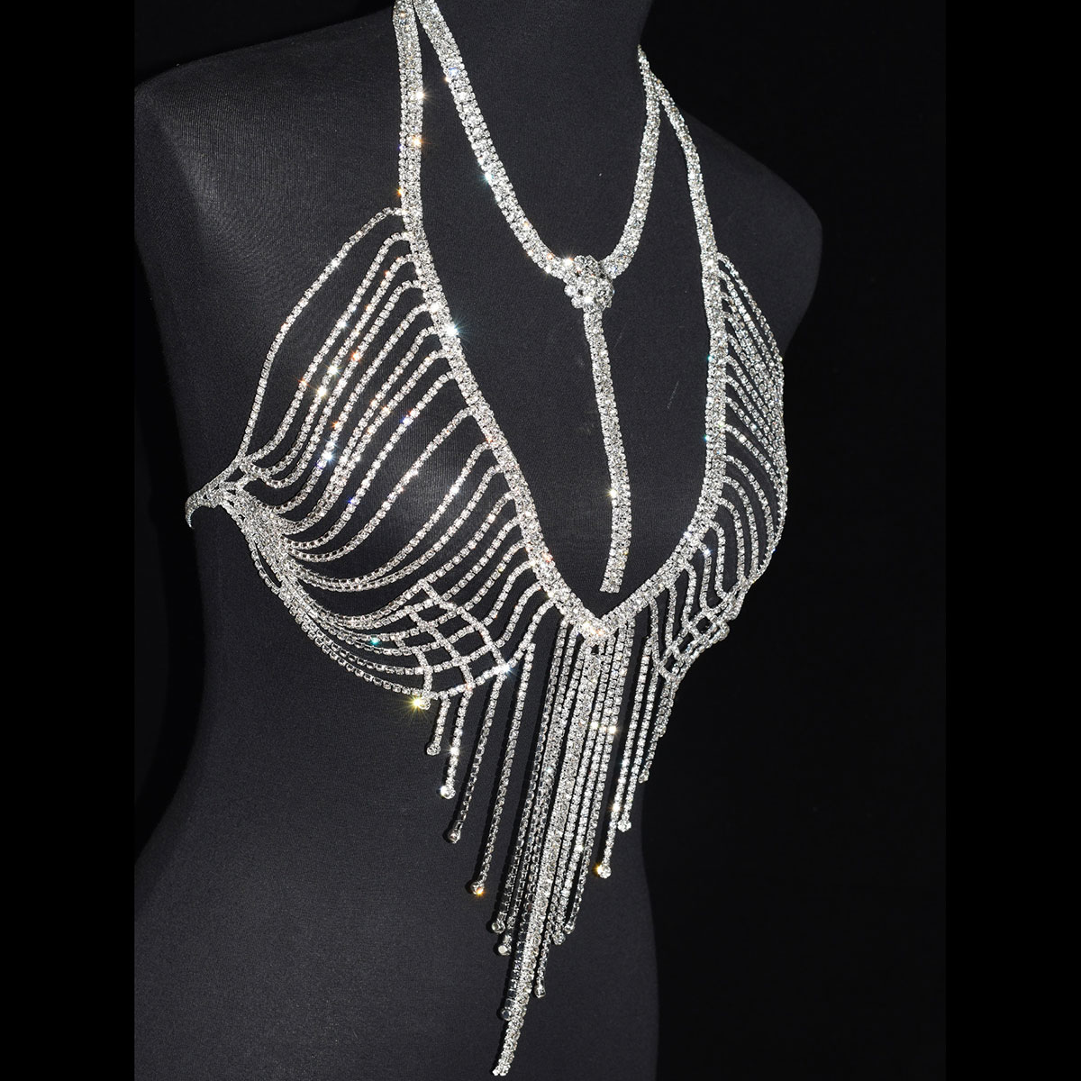 ชุดชั้นในมีพู่สุดหรูสุดเซ็กซี่ - Body Jewelry Bra บทวิจารณ์และราคา