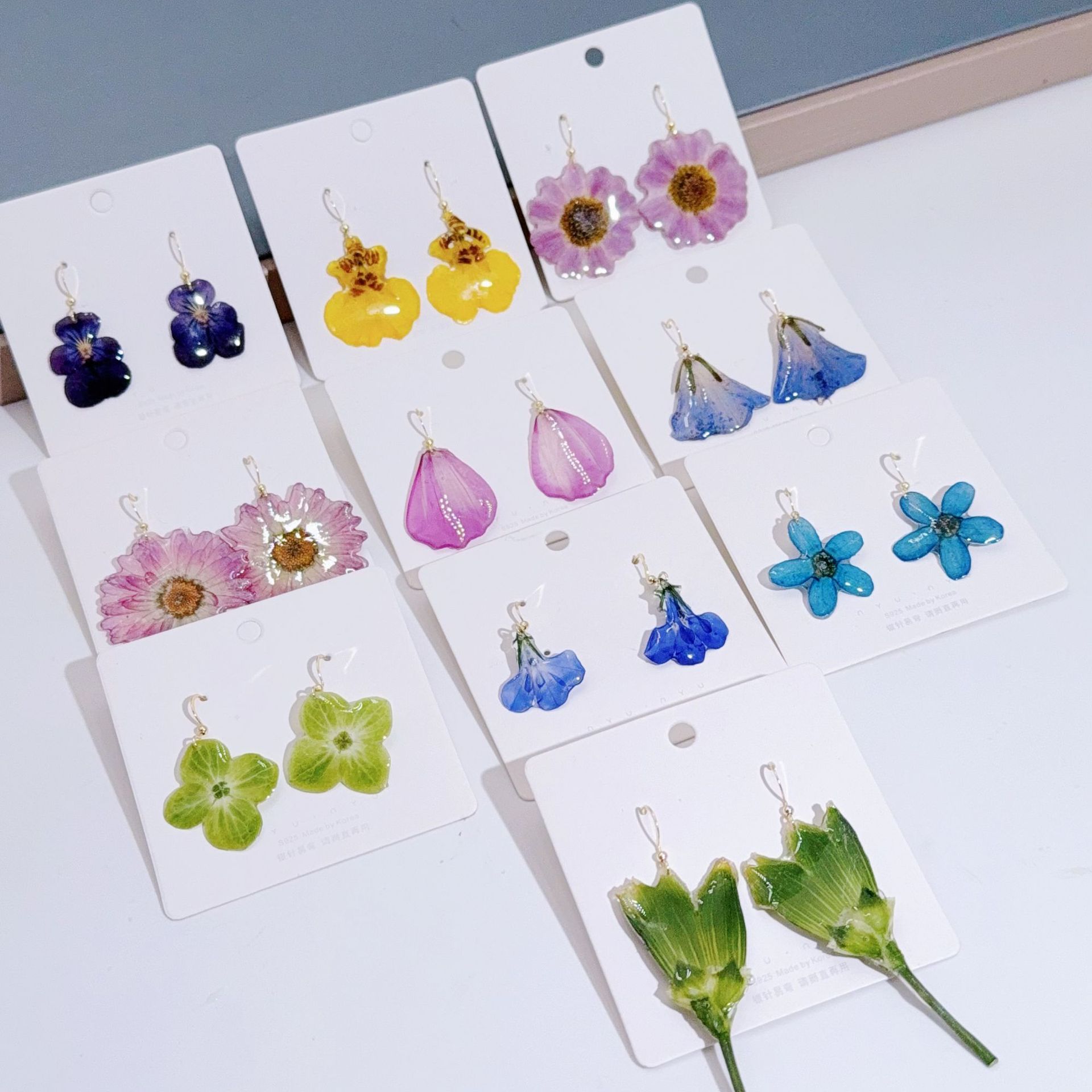 ต่างหูดอกไม้จริงจากชุด Natural - Body Jewelry Wholesale บทวิจารณ์และราคา